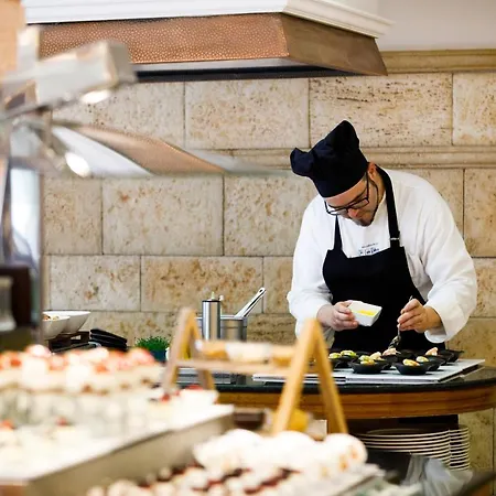 Cm Mallorca Palace - Only Adults Hotell